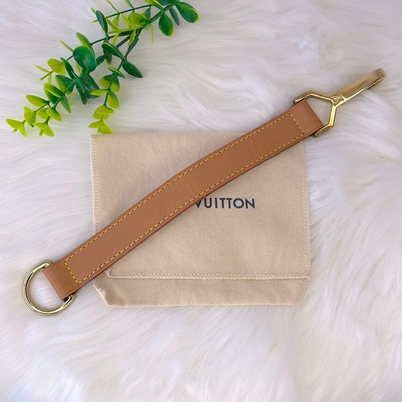 Louis Vuitton Pegase Luggage Strap - Picture 1 of 15